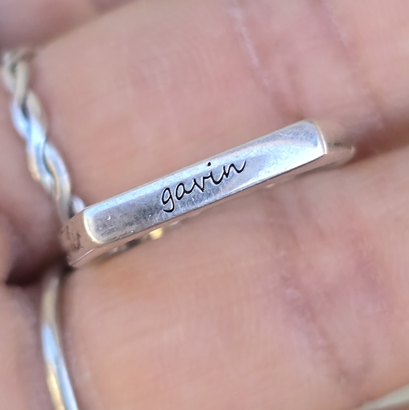 Sterling silver 925 "gavin" script personalized name ring - Picture 7 of 16